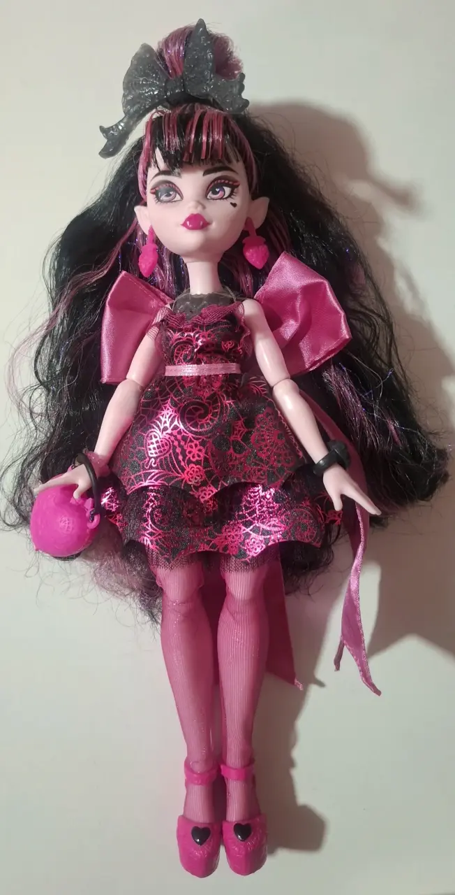 Muñeca Monster High - Draclaura (Monster Ball Part - 2