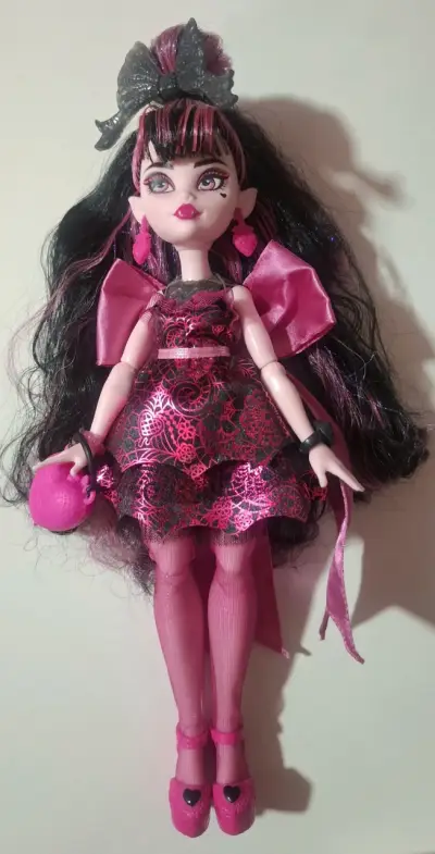 Muñeca Monster High - Draclaura (Monster Ball Part - miniatura 2