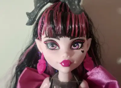 Muñeca Monster High - Draclaura (Monster Ball Part - miniatura 4