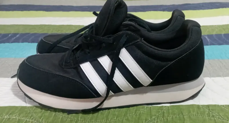 Zapatillas deportivas negras Adidas para hombre - 4