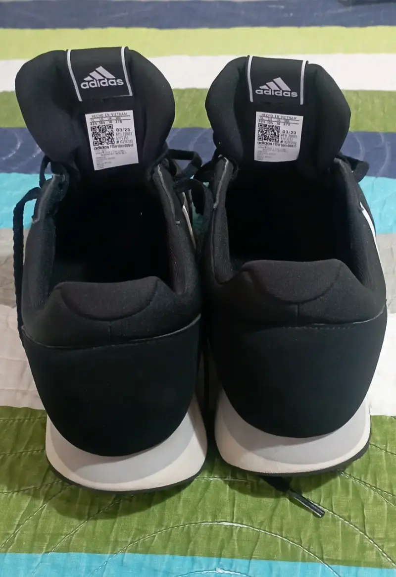 Zapatillas deportivas negras Adidas para hombre - 5