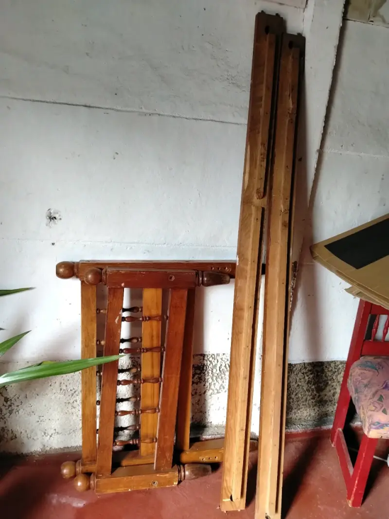 Colchón de una plaza con somier de madera - 3
