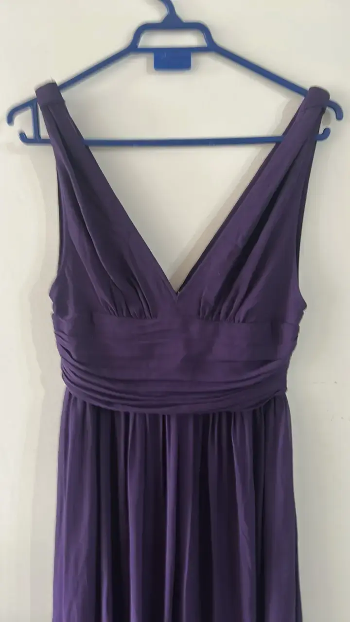 Vestido largo morado elegante para mujer - 2