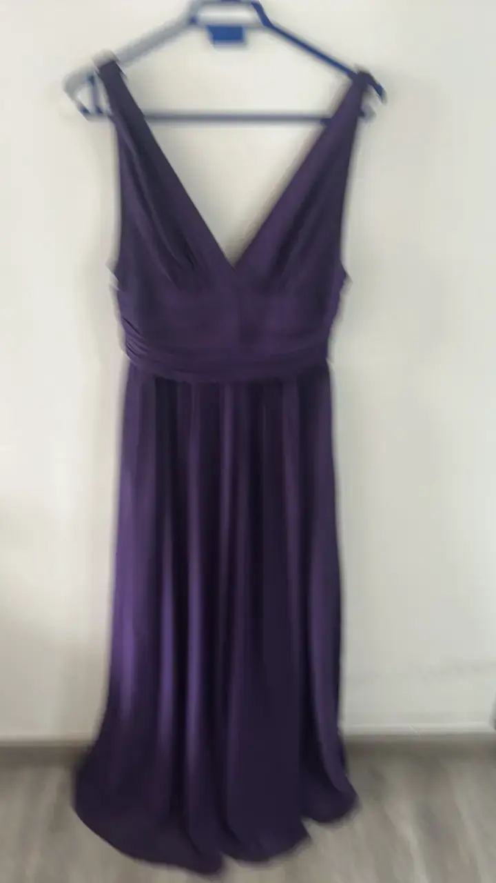 Vestido largo morado elegante para mujer - 3