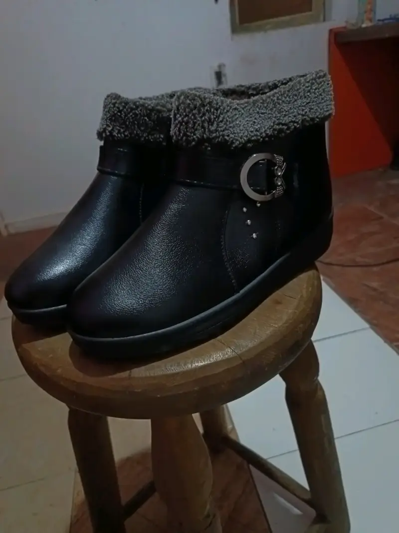 Botines de invierno negros con forro de felpa - 1