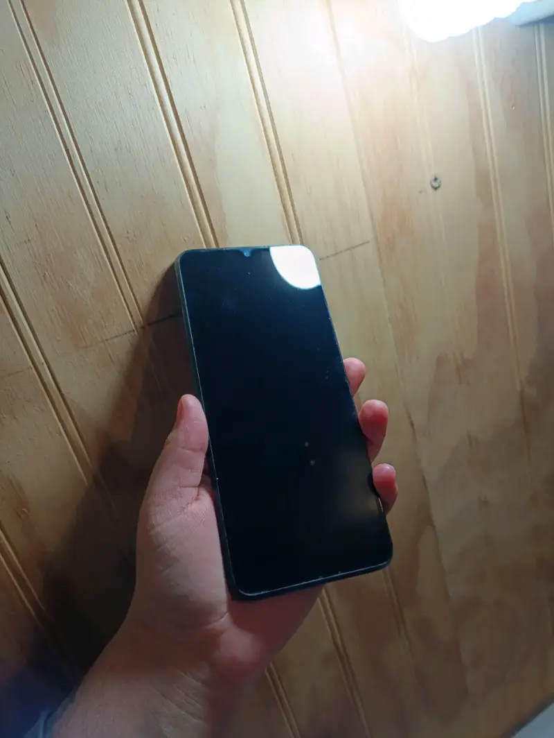 Xiaomi Redmi 10C en buen estado - 3