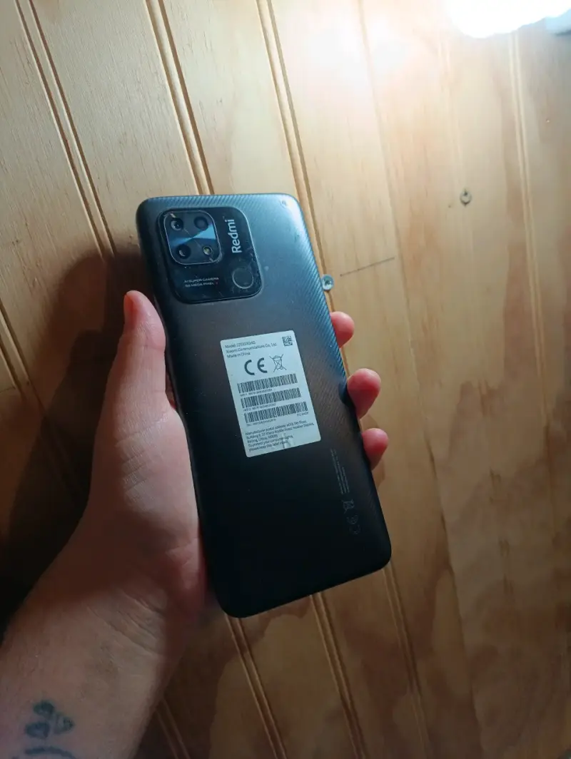 Xiaomi Redmi 10C en buen estado - 4