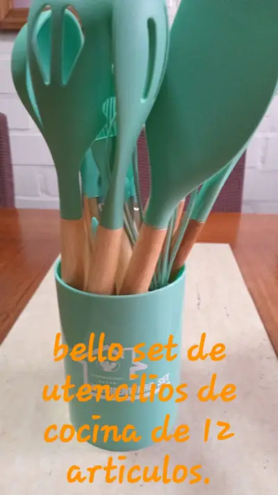 Set de utensilios de cocina de silicona y madera - miniatura 5