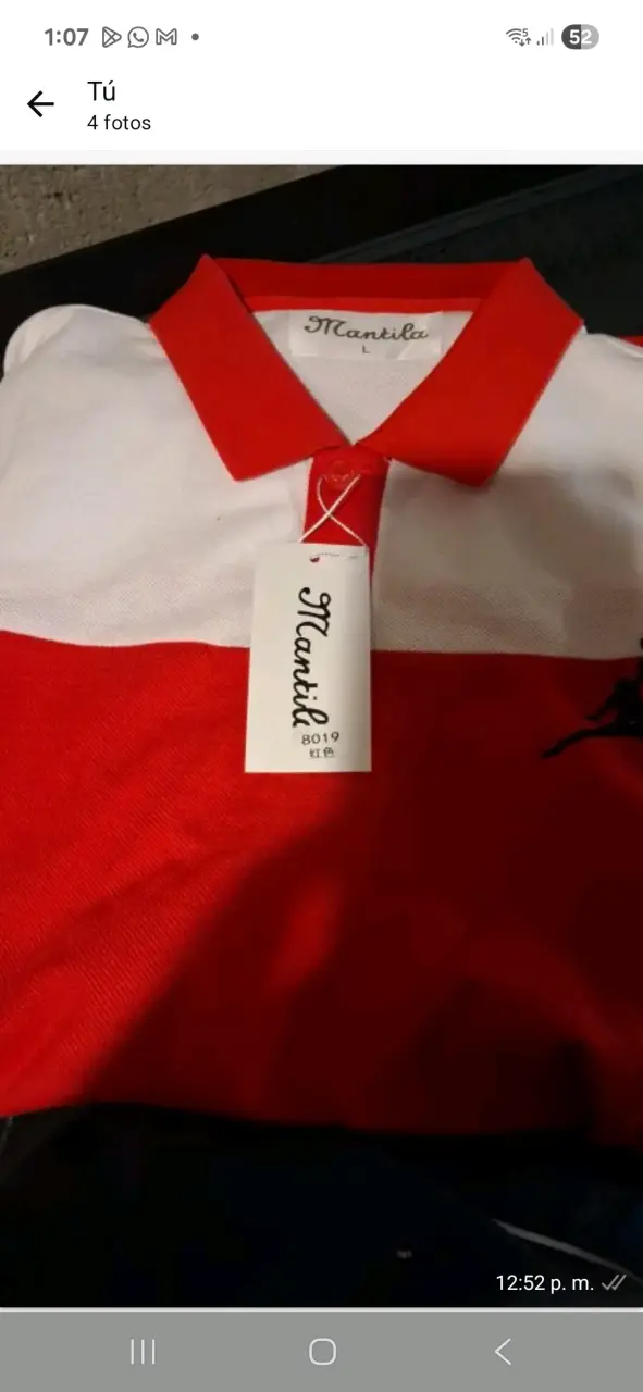 Polera polo roja y blanca Mantila