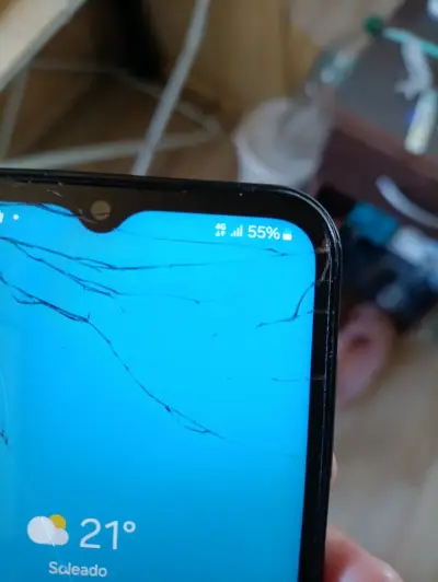 Samsung Galaxy A14 5g con pantalla dañada - miniatura 6