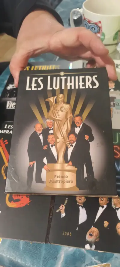 Colección de DVDs Les Luthiers Premio Mastropiero - miniatura 1