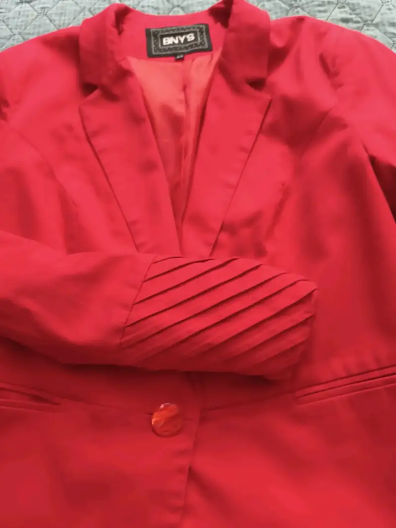 Blazer rojo para mujer BNY'S talla 44 - 3