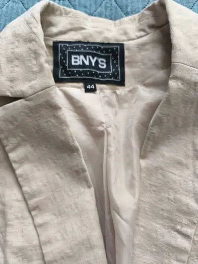 Traje de mujer beige BNY'S talla 44 - miniatura 3