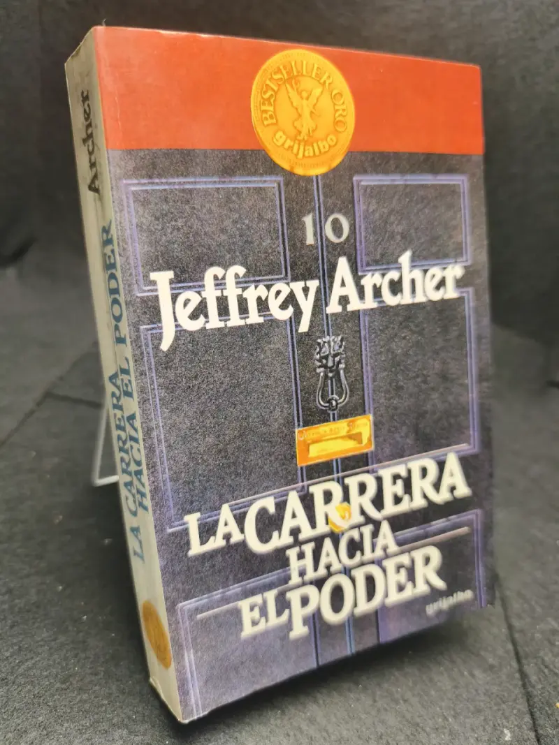 Libro 'La Carrera Hacia El Poder' de Jeffrey Archer - 2