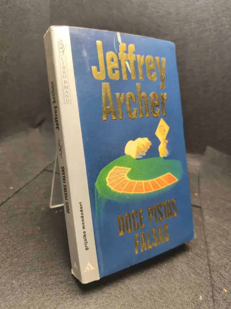 Libro 'Doce Pistas Falsas' de Jeffrey Archer - 2