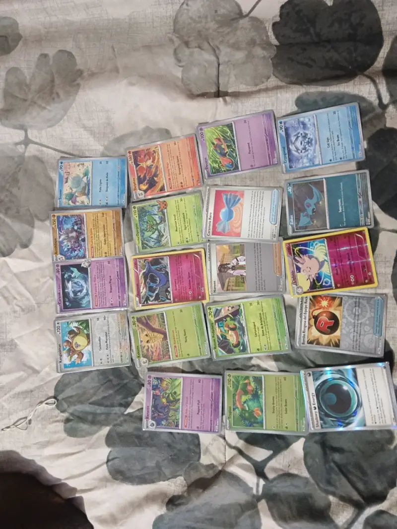 Lote de Cartas Pokémon EX y GX Variadas - 2