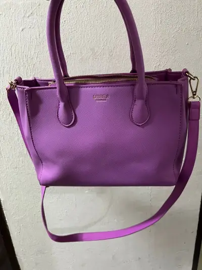 Bolso morado Gabriela Enríquez elegante - miniatura 1