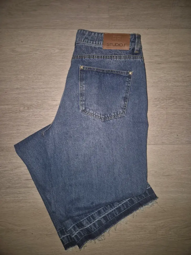 Jeans acampanados Studio F para mujer - 2