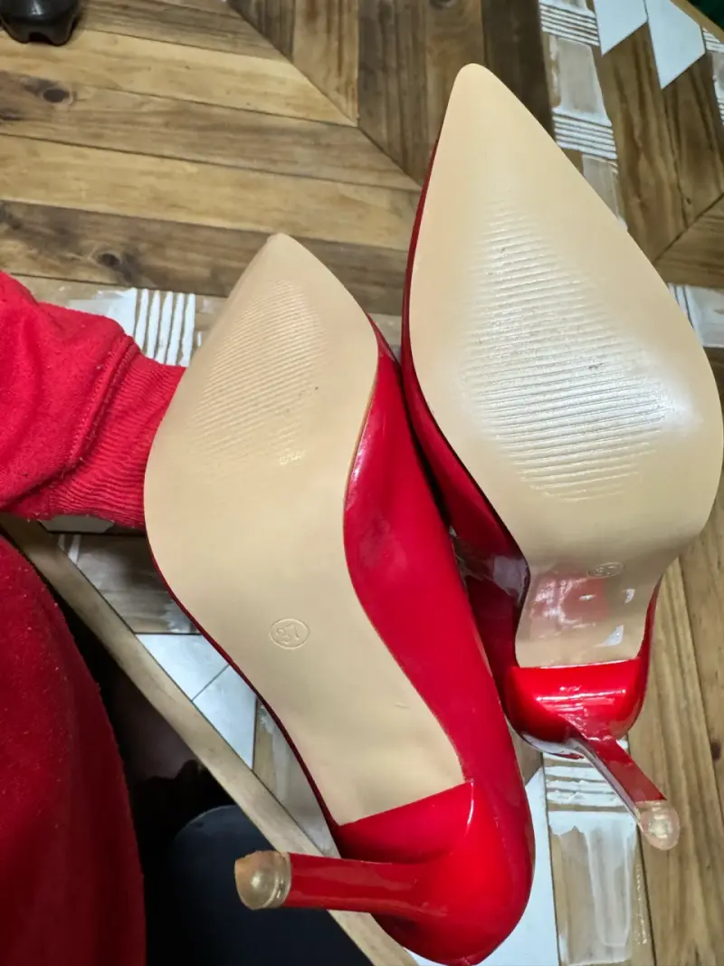 Zapatos de tacón rojo SHEIN elegantes - 2