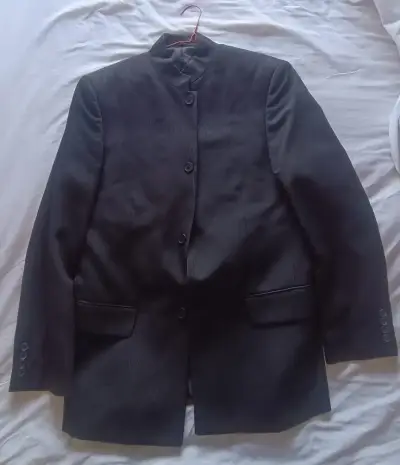 Traje formal negro sin cuello Marquis talla 46 - miniatura 2