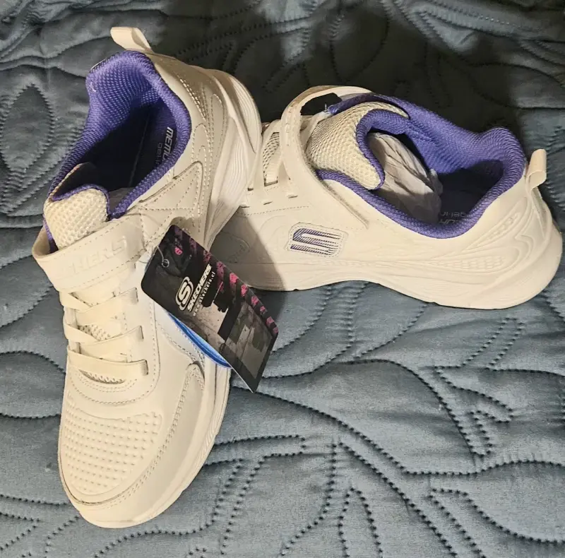 Zapatillas deportivas blancas con morado Skechers - 1