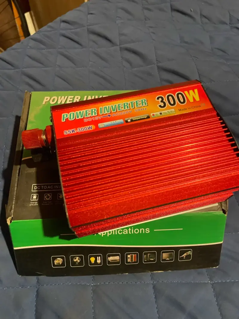 Inversor de Potencia 300W SSK-300W Rojo