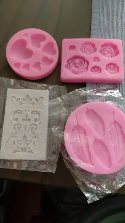 Set de moldes de silicona para repostería y manualidades - miniatura 2