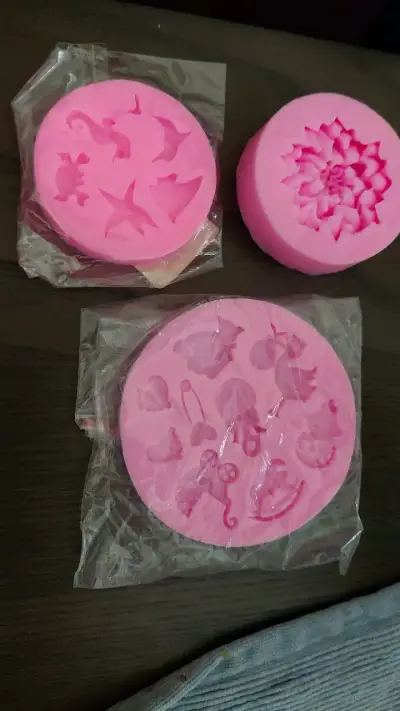 Set de moldes de silicona para repostería y manualidades - miniatura 4