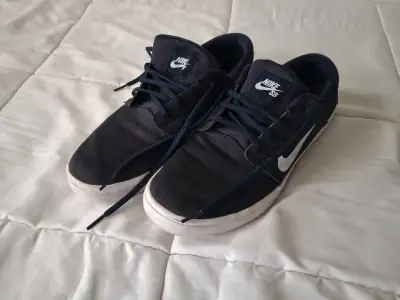 Zapatillas Nike SB negras para hombre - miniatura 1