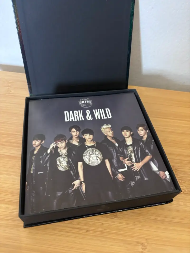 Álbum BTS Dark & Wild Edición Especial - 2