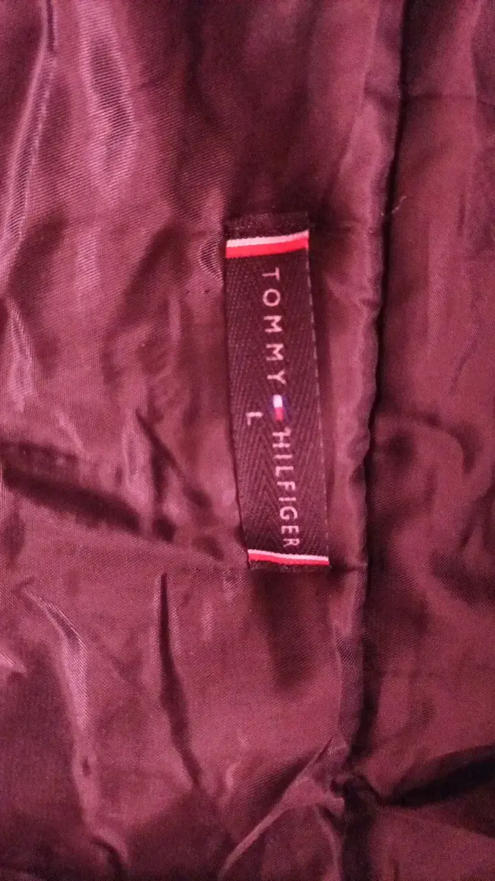 Chaqueta con capucha Tommy Hilfiger negra - 3