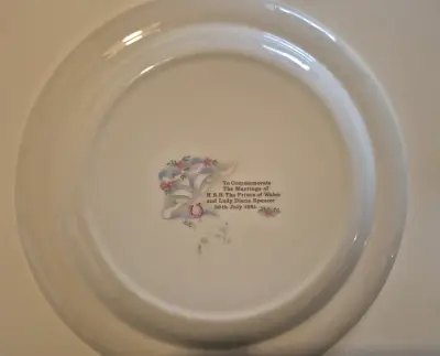 Plato conmemorativo boda Charles y Diana 1981 - miniatura 2