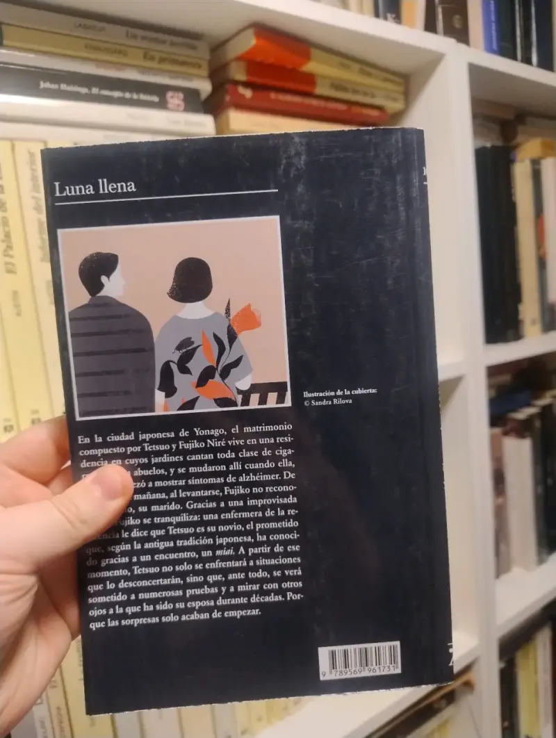 Libro 'Luna Llena' de Aki Shimazaki - 2