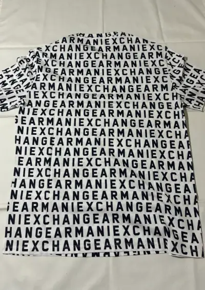 Polera Armani Exchange estampada blanca y negra - miniatura 3