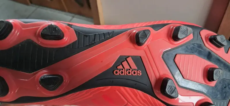 Botines de fútbol Adidas rojos talla 44 - 2