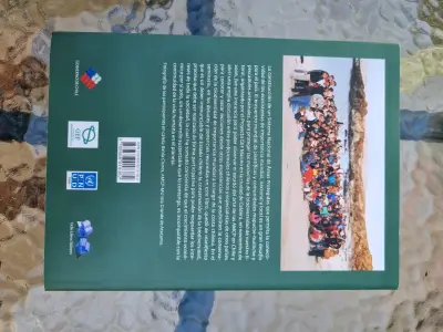 Libro sobre Áreas Marinas y Costeras Protegidas en Chile - miniatura 3