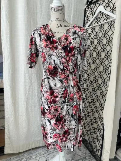Vestido estampado floral Mary Cox - miniatura 2