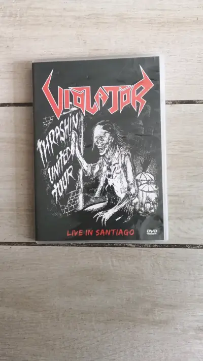 Violator Thrashin United Tour en Vivo en Santia - miniatura 1
