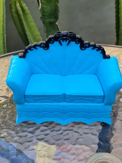Sofá de juguete rojo y negro con diseño de telaraña - miniatura 5