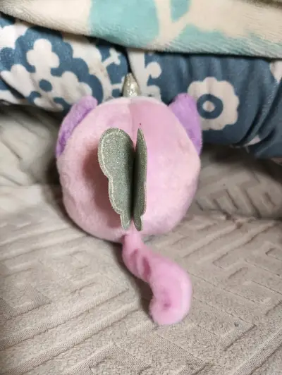 Peluche unicornio rosa con lazo brillante - miniatura 2