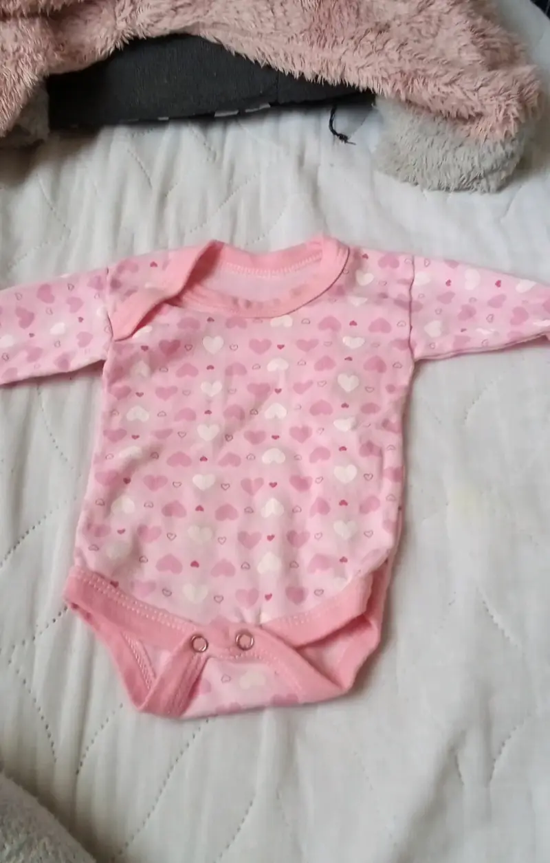 Conjunto de ropa para bebé en tonos pastel - 3