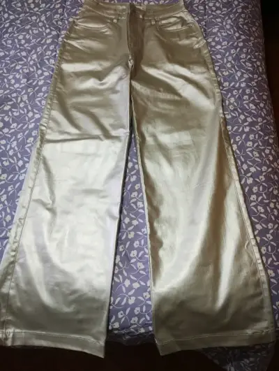 Pantalones anchos plateados Alaniz talla 38 - miniatura 1