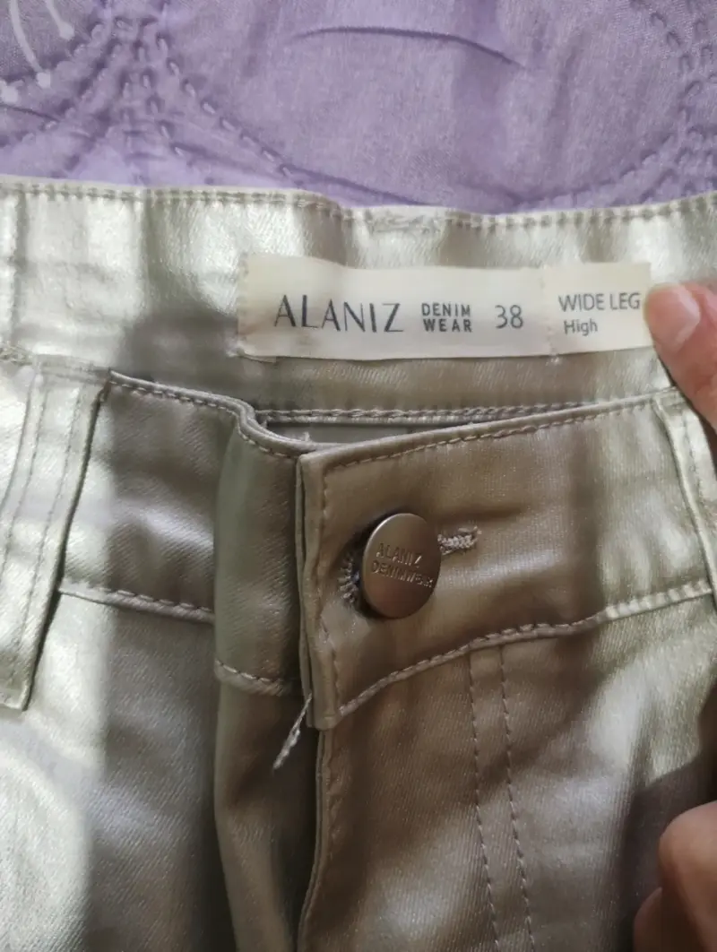 Pantalones anchos plateados Alaniz talla 38 - 3