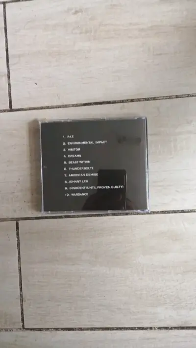 CD de música Visitor con carátula original - miniatura 3