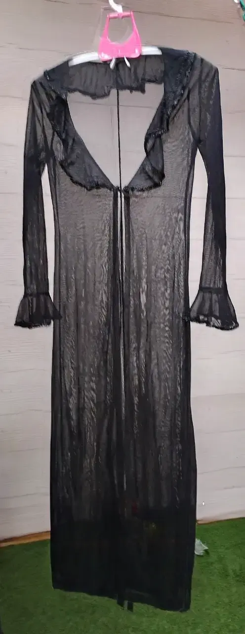 Tapado de fiesta transparente negro con volantes