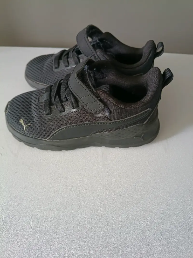 Zapatillas deportivas negras para niños Puma - 2