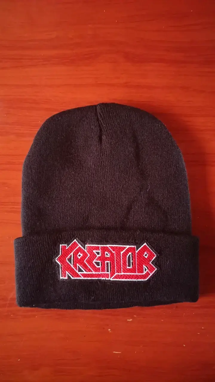 Gorro de lana negro con logo Kreator