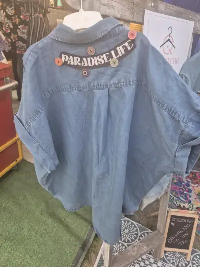 Chaqueta de mezclilla enchuladas - miniatura 3