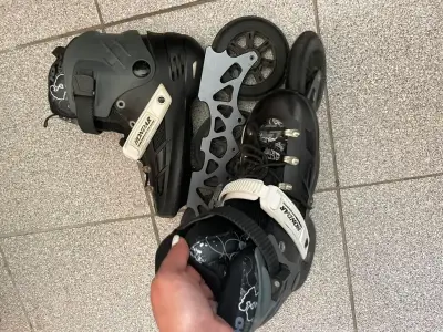 Patines Hondar talla 40 - miniatura 2