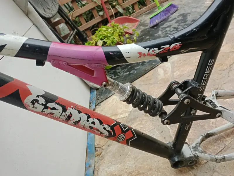 Marcos de bicicleta doble suspensión MTB aro 26 - 2